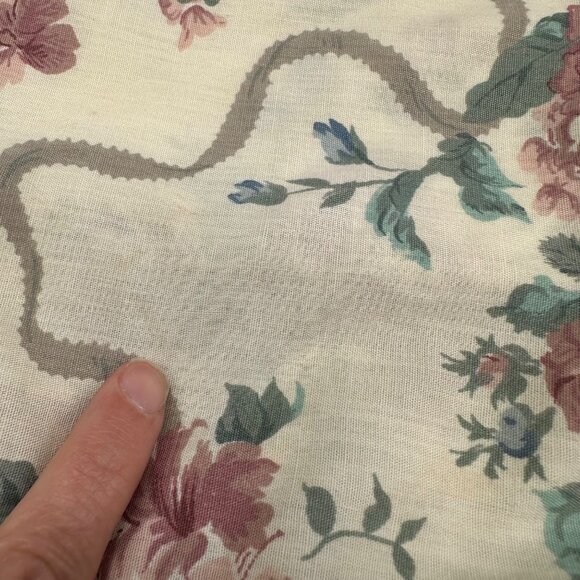 Vintage King Size Pillowcases Croscil Floral Ruffles Lace 1980s USA Pink Cream - Picture 7 of 9